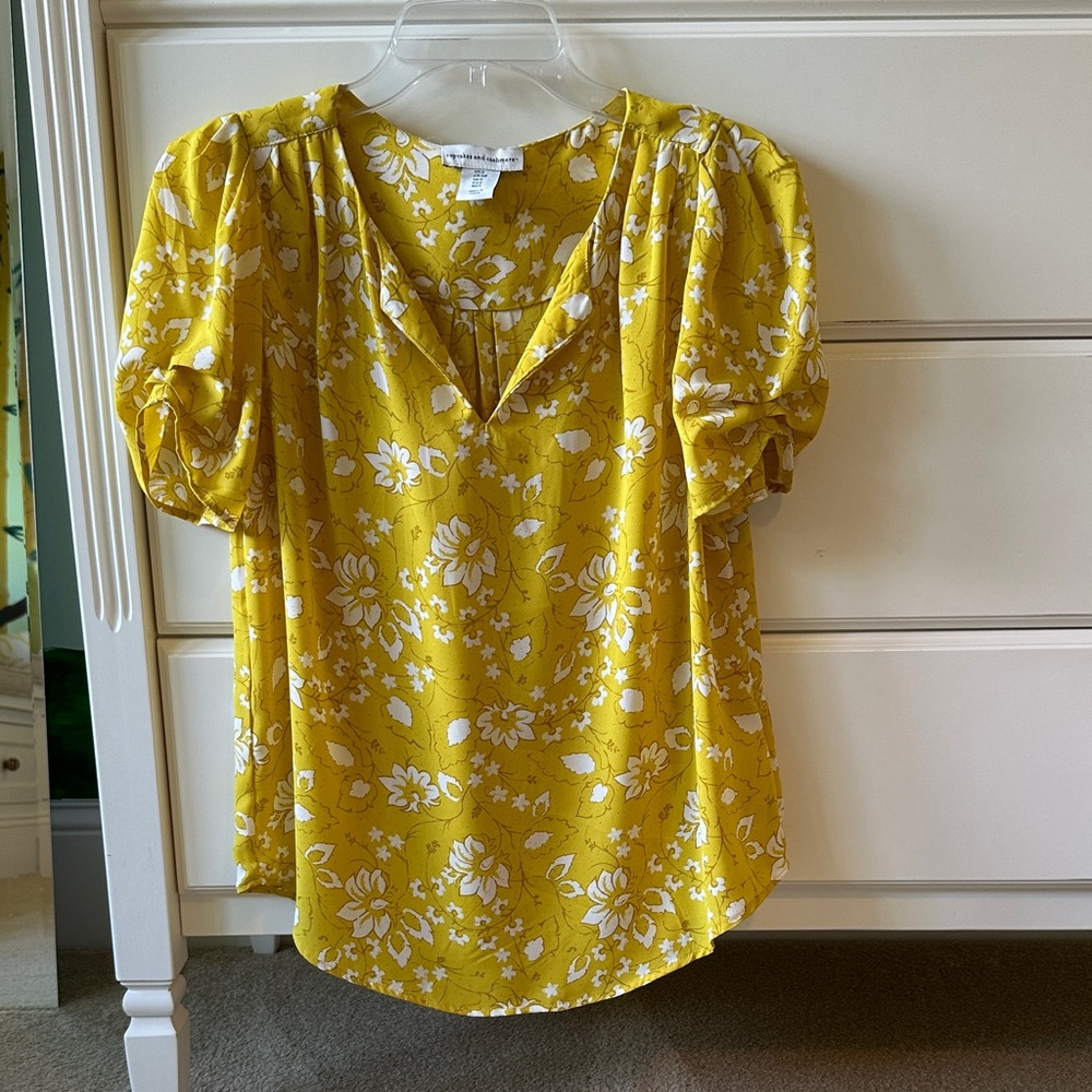 cupcakes & cashmere Yellow Floral Blouse